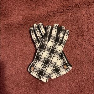 Anne Klein black /white gloves